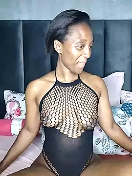 Lucy Blacksilk online show from 02-04-26, 10:26