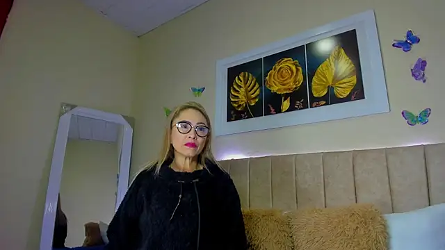 Snapshot of emagarcia chatting on 10-02-25, 12:34 emagarcia online show from 10-02-25, 12:34