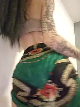 roxi katty online show from 10-12-25, 06:12