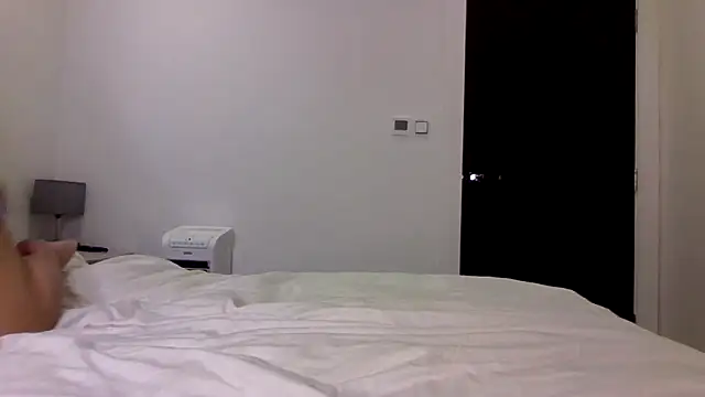 BritishJuicyAva online show from 02-11-25, 04:56