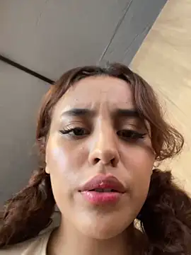 Katee Jones online show from 09-08-25, 09:47