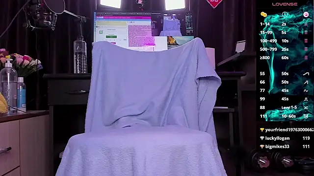 Raissa sky26 online show from 02-12-25, 09:52