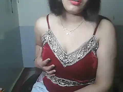 Snapshot of NithyaSingh chatting on 01-25-25, 06:24 NithyaSingh online show from 01-25-25, 06:24