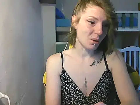 Feli blue online show from 02-17-25, 08:52