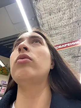 Holly Play online show from 12-01-25, 12:10