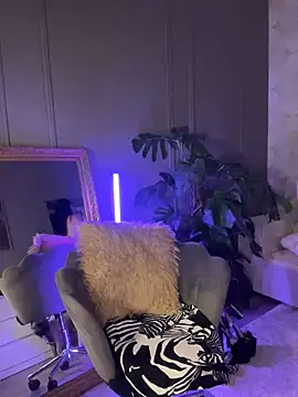 Snapshot of kyber_ chatting on 01-25-25, 01:41 kyber online show from 01-25-25, 01:41