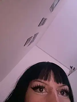 Snapshot of belletotosa chatting on 03-18-25, 04:04 belletotosa online show from 03-18-25, 04:04