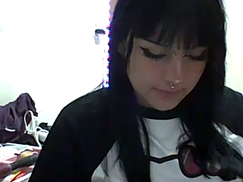 Snapshot of belletotosa chatting on 03-20-25, 03:34 belletotosa online show from 03-20-25, 03:34