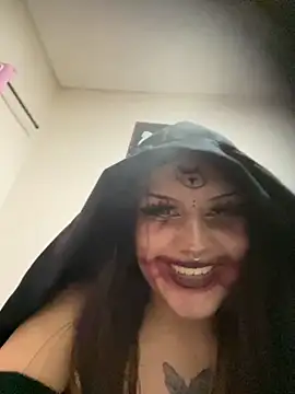 Snapshot of belletotosa chatting on 10-15-25, 09:48 belletotosa online show from 10-15-25, 09:48