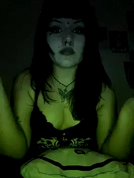 Snapshot of belletotosa chatting on 11-18-25, 01:33 belletotosa online show from 11-18-25, 01:33