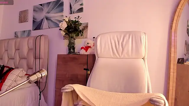 Coquette Johnson online show from 03-16-25, 12:44