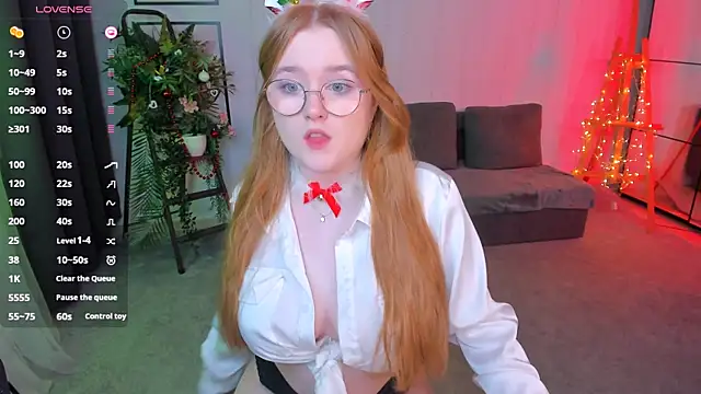 bonnie wright online show from 12-23-24, 03:55