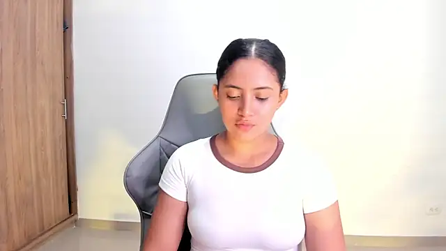 Isa squirt1 online show from 03-01-26, 04:14