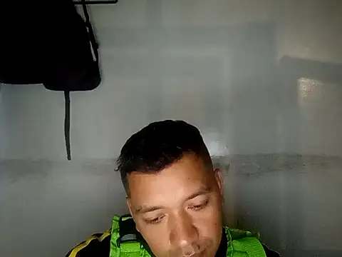 Snapshot of angelito0219 chatting on 02-03-25, 12:36 angelito0219 online show from 02-03-25, 12:36