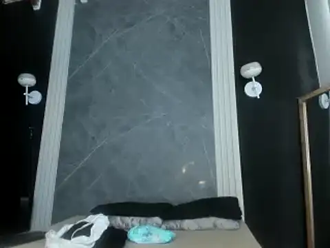 Snapshot of YummyDuooo chatting on 01-17-25, 08:55 YummyDuooo online show from 01-17-25, 08:55