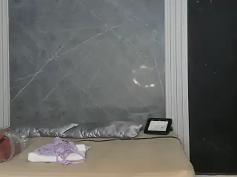 Snapshot of YummyDuooo chatting on 02-07-25, 12:06 YummyDuooo online show from 02-07-25, 12:06