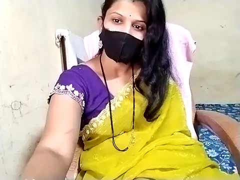 Snapshot of Mumbaistar chatting on 11-08-25, 10:59 Mumbaistar online show from 11-08-25, 10:59