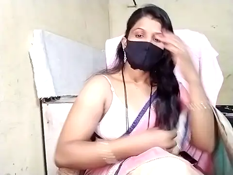 Snapshot of Mumbaistar chatting on 11-20-25, 05:29 Mumbaistar online show from 11-20-25, 05:29