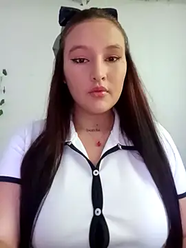 Snapshot of Celeste_camila18 chatting on 10-29-25, 09:27 Celeste camila18 online show from 10-29-25, 09:27