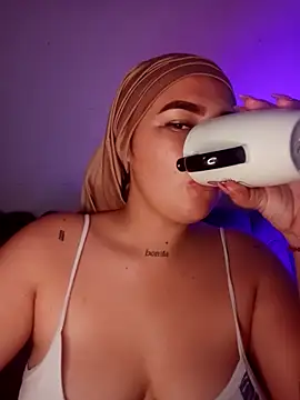 Celeste camila18 online show from 03-27-26, 07:58