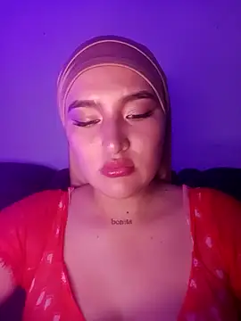 Celeste camila18 online show from 04-10-26, 05:34