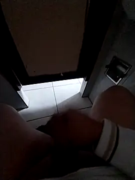 Snapshot of Whiper2024 chatting on 11-13-25, 08:41 Whiper2024 online show from 11-13-25, 08:41