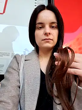 RaonXO online show from 12-20-24, 11:54