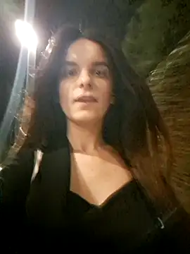 RaonXO online show from 01-27-25, 06:20