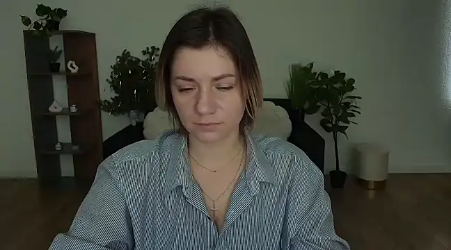 MariaSttone online show from 01-29-25, 09:55