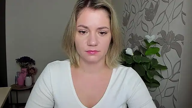 MariaSttone online show from 10-03-25, 02:14