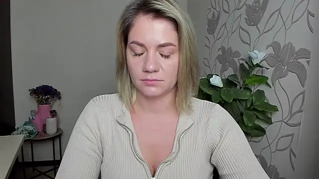 MariaSttone online show from 10-15-25, 09:26