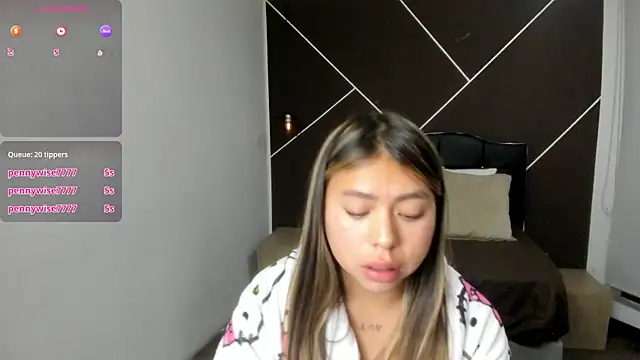 Snapshot of AntonellaRosee_ chatting on 02-19-25, 02:44 AntonellaRosee  online show from 02-19-25, 02:44