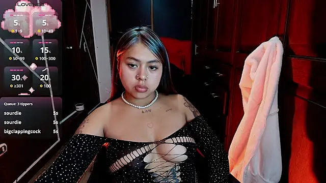 Snapshot of AntonellaRosee_ chatting on 03-18-25, 05:53 AntonellaRosee  online show from 03-18-25, 05:53
