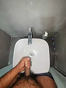 Snapshot of rahulGJ03 chatting on 12-22-24, 07:11 rahulGJ03 online show from 12-22-24, 07:11