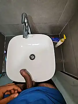 Snapshot of rahulGJ03 chatting on 12-25-24, 08:17 rahulGJ03 online show from 12-25-24, 08:17