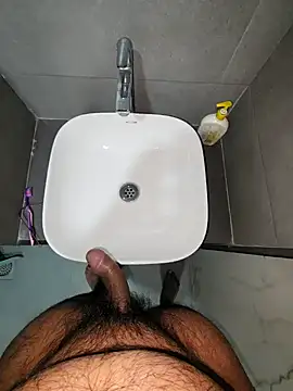 Snapshot of rahulGJ03 chatting on 01-14-25, 06:49 rahulGJ03 online show from 01-14-25, 06:49