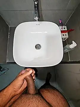 Snapshot of rahulGJ03 chatting on 02-05-25, 06:59 rahulGJ03 online show from 02-05-25, 06:59