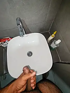 Snapshot of rahulGJ03 chatting on 02-28-25, 09:55 rahulGJ03 online show from 02-28-25, 09:55