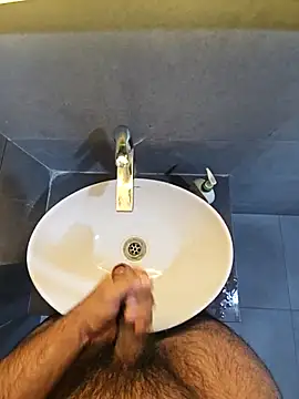 Snapshot of rahulGJ03 chatting on 11-21-25, 08:51 rahulGJ03 online show from 11-21-25, 08:51