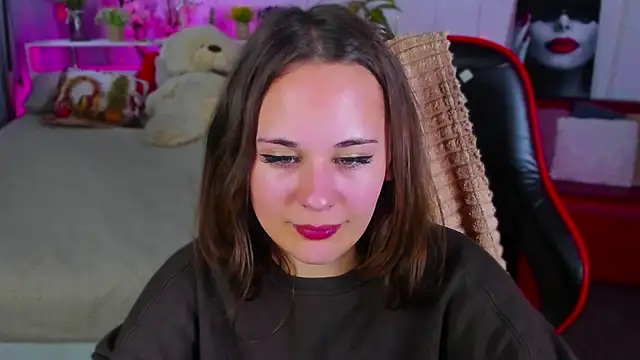 Makima lee online show from 02-21-25, 07:43