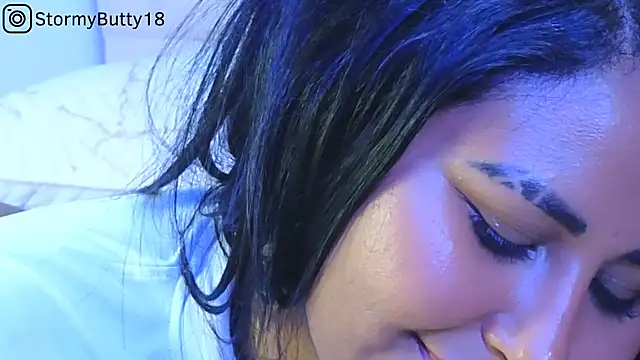 StormyButty18 online show from 02-26-25, 10:04