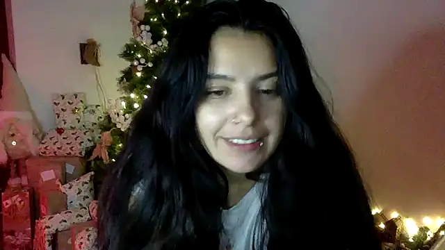 Snapshot of Mariasool chatting on 12-20-24, 08:38 Mariasool online show from 12-20-24, 08:38