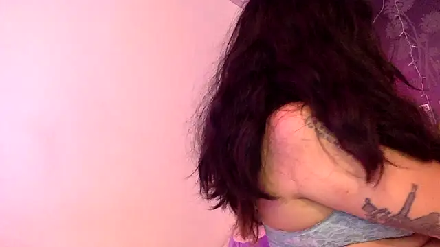 Snapshot of Mariasool chatting on 12-31-24, 06:05 Mariasool online show from 12-31-24, 06:05