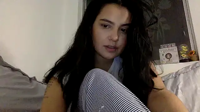 Snapshot of Mariasool chatting on 02-25-25, 04:46 Mariasool online show from 02-25-25, 04:46