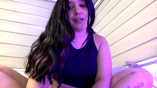 Snapshot of Mariasool chatting on 09-11-25, 04:34 Mariasool online show from 09-11-25, 04:34