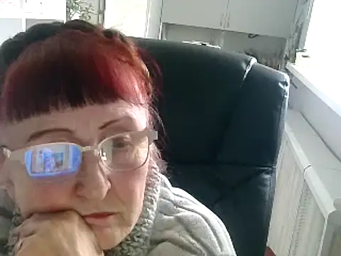 TanyaSweet634 online show from 02-05-25, 09:57