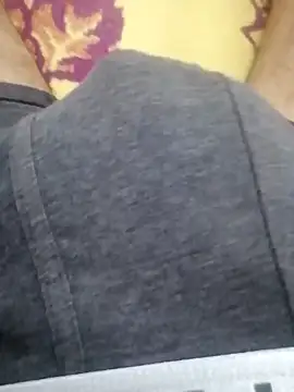 Snapshot of Bigdick_pedro chatting on 03-08-25, 12:11 Bigdick pedro online show from 03-08-25, 12:11