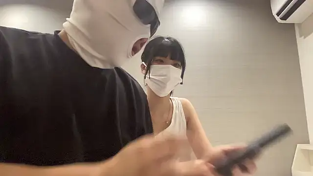 Snapshot of good_breasts_fetishism chatting on 09-13-25, 03:23 good breasts fetishism online show from 09-13-25, 03:23