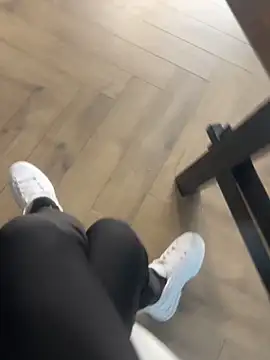 FeetVibe online show from 11-05-25, 08:25