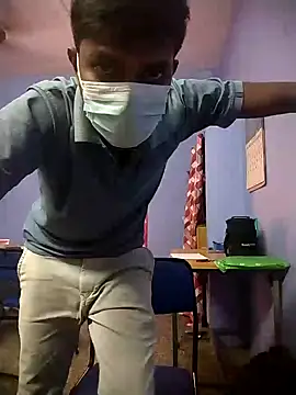 Tamilandteluguboy14 online show from 12-09-24, 10:22